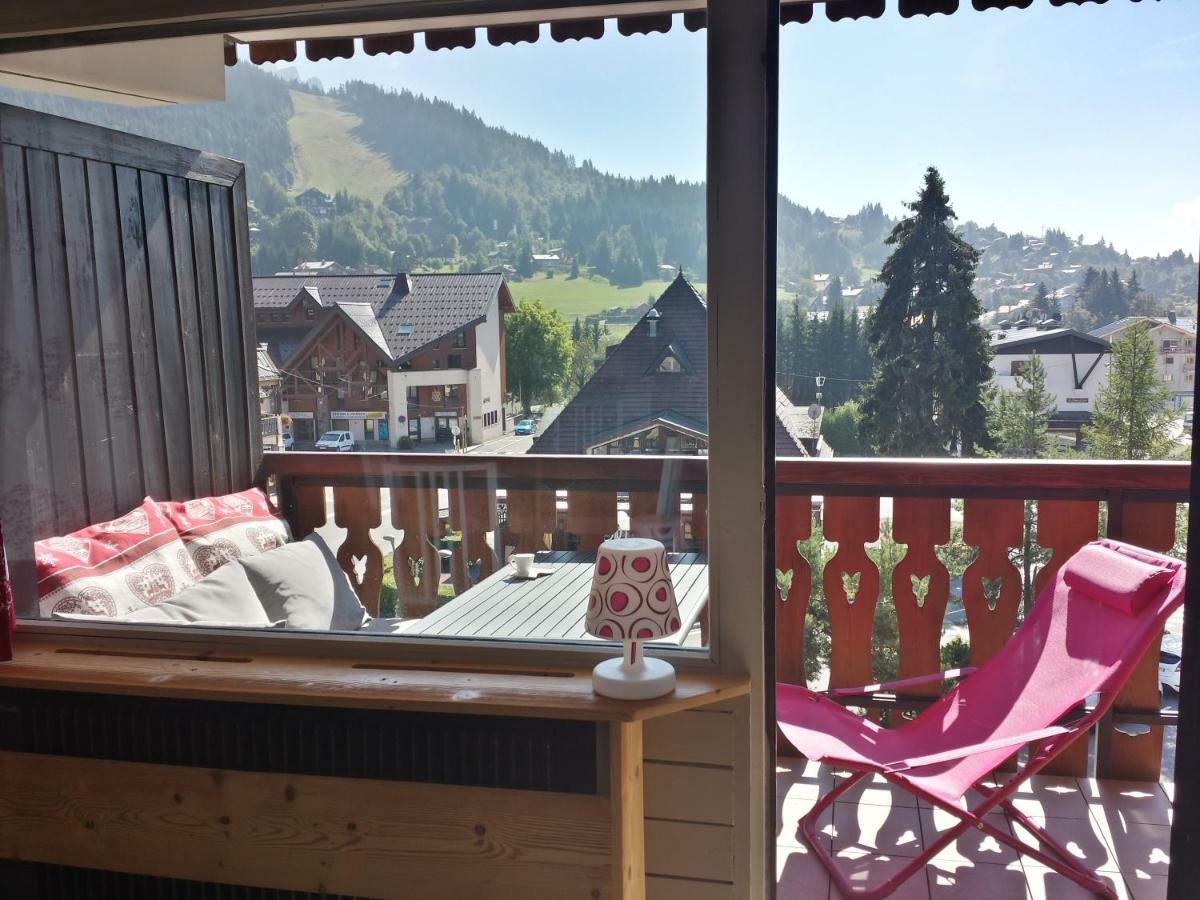Ferienwohnung Bellevue Centre, Wifi, Mountain View Les Carroz-d'Araches Exterior foto