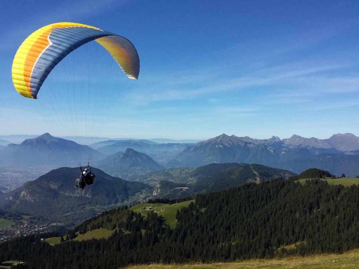 Ferienwohnung Bellevue Centre, Wifi, Mountain View Les Carroz-d'Araches Exterior foto